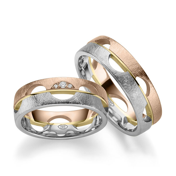 Set Bicolor trouwringen in roodgoud 14 kt. geelgoud 14 kt. grijsgoud 14 kt. met in totaal 0,025 ct. Briljant tw/si van Eternal Touch
