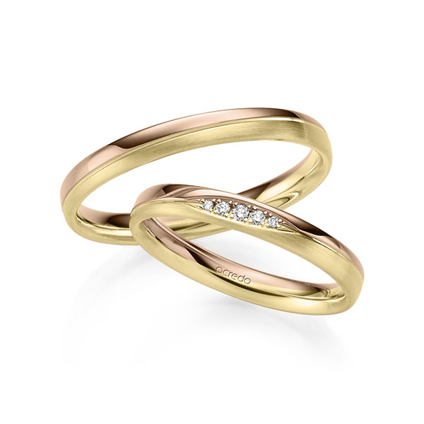 Set Bicolor trouwringen in roodgoud 14 kt. geelgoud 14 kt. met in totaal 0,045 ct. Briljant tw/si van acredo