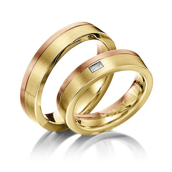 Set Bicolor trouwringen in roodgoud 14 kt. geelgoud 14 kt. met in totaal 0,06 ct. Baguette-Diamant tw,vs van Eternal Touch