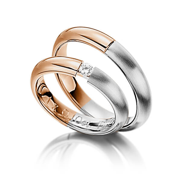 Set Bicolor trouwringen in roodgoud 14 kt. grijsgoud 14 kt. met in totaal 0,25 ct. Briljant tw/si van Eternal Touch