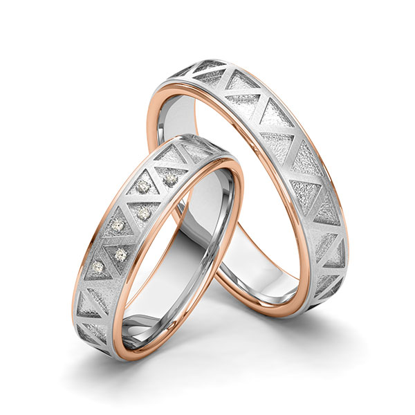 Set Bicolor trouwringen in roodgoud 14 kt. witgoud 14 kt. Laser Structuur met in totaal 0,045 ct. Briljant tw/si van Eternal Touch