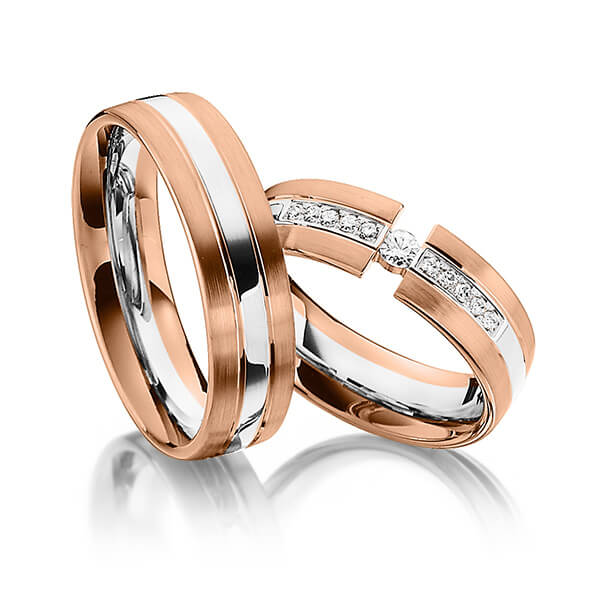 Set Bicolor trouwringen in roodgoud 14 kt. witgoud 14 kt. met in totaal 0,16 ct. Briljant tw/si van Steinberg