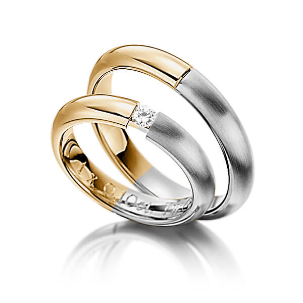 Set Bicolor trouwringen in roségoud 14 kt. dark grey gold 14 kt. met in totaal 0,25 ct. Briljant tw/si van Eternal Touch