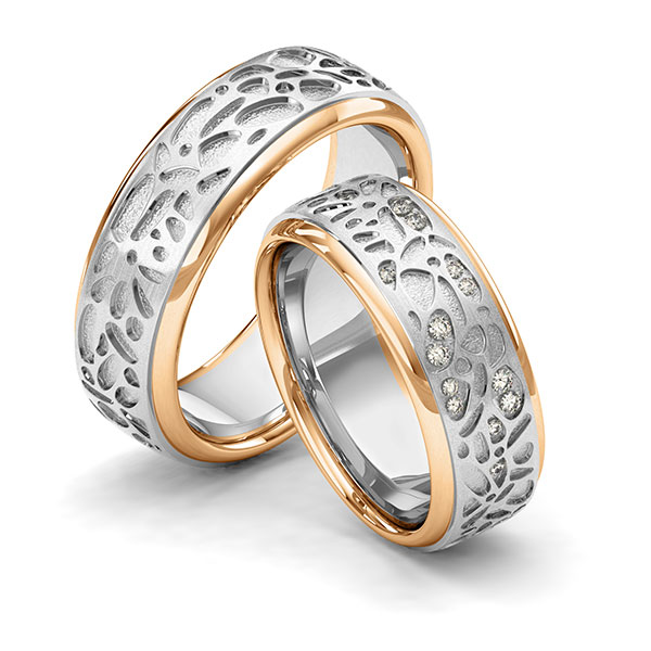 Set Bicolor trouwringen in roségoud 14 kt. witgoud 14 kt. Laser Structuur met in totaal 0,1 ct. Briljant tw/si van Eternal Touch