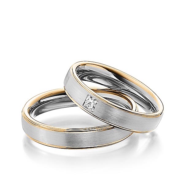 Set Bicolor trouwringen in roségoud 14 kt. witgoud 14 kt. met in totaal 0,08 ct. Princess-Diamant tw/si van Steinberg