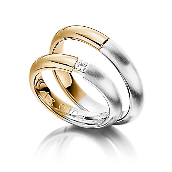 Set Bicolor trouwringen in roségoud 14 kt. witgoud 14 kt. met in totaal 0,25 ct. Briljant tw/si van Eternal Touch