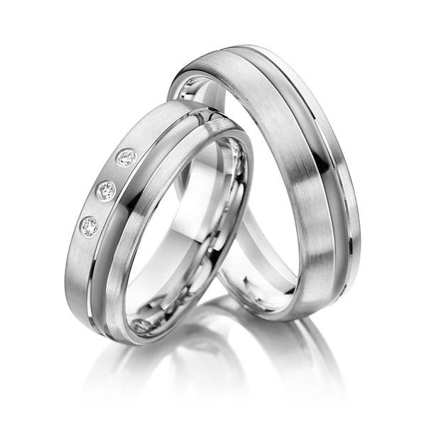 Set Bicolor trouwringen in witgoud 14 kt. dark grey gold 14 kt. met in totaal 0,06 ct. Briljant tw/si van Steinberg