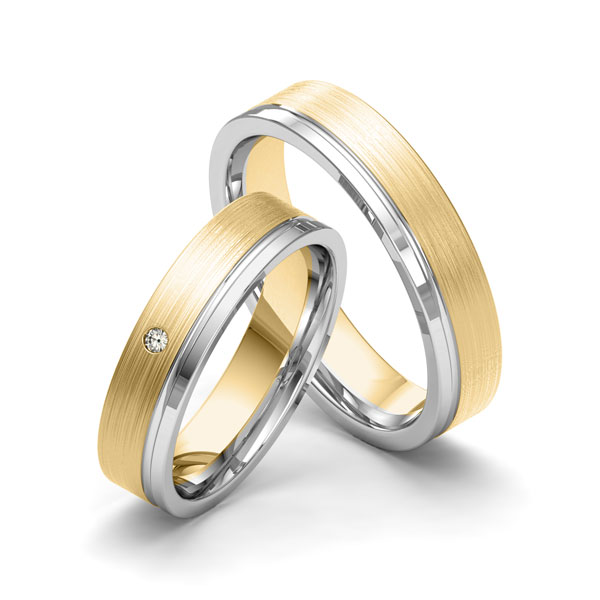 Set Bicolor trouwringen in witgoud 14 kt. geelgoud 14 kt. met in totaal 0,015 ct. Briljant tw/si van Merii