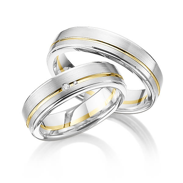 Set Bicolor trouwringen in witgoud 14 kt. geelgoud 14 kt. met in totaal 0,02 ct. Briljant tw/si van Eternal Touch