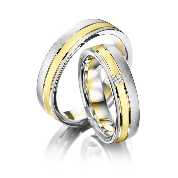Set Bicolor trouwringen in witgoud 14 kt. groengoud 14 kt. met in totaal 0,05 ct. Princess-Diamant tw/si van acredo