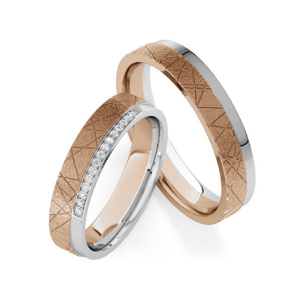 Set Bicolor trouwringen in witgoud 14 kt. Peach-Gold 585 met in totaal 0,075 ct. Briljant tw,vs van Steinberg