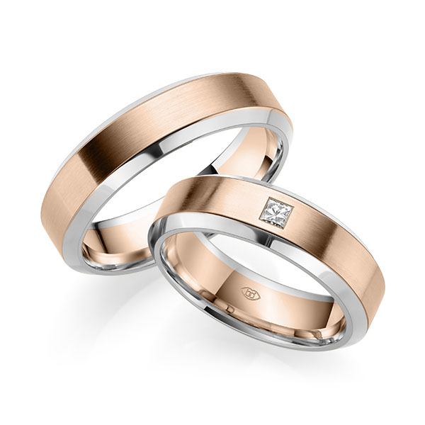 Set Bicolor trouwringen in witgoud 14 kt. roodgoud 14 kt. met in totaal 0,1 ct. Princess-Diamant tw,vs 