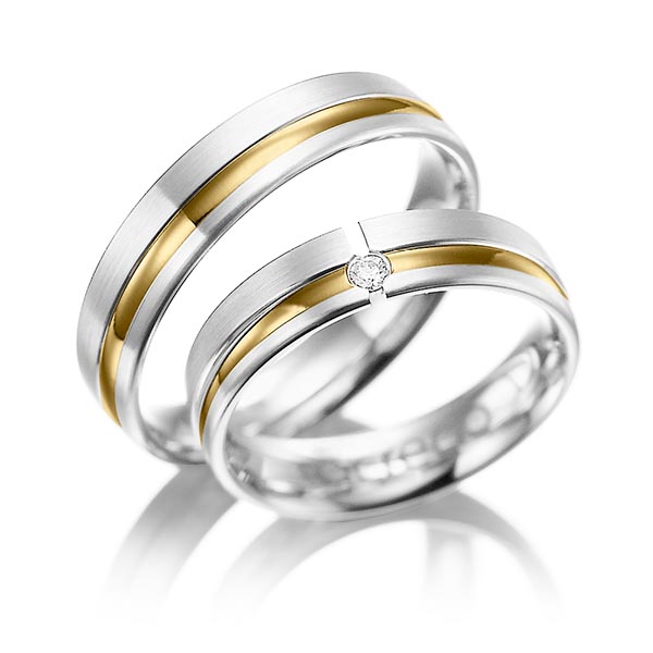 Set Bicolor trouwringen in witgoud 18 kt. geelgoud 916 met in totaal 0,04 ct. Briljant tw/si van acredo - A-1047-1 Set Bicolor trouwringen in witgoud 18 kt. geelgoud 916 met in totaal 0,04 ct. Briljant tw/si van acredo - A-1047-1