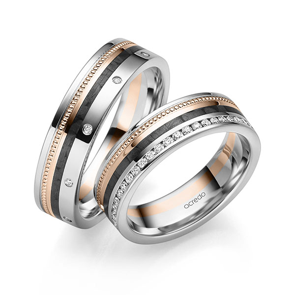 Set Carbon Memoire-trouwringen in platina 950 platina 950 met Carbon indentation roodgoud 18 kt. volledig gezet met in totaal 0,409 ct. Briljant tw/si tw,vs van acredo
