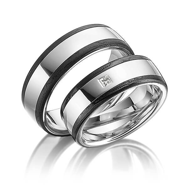 Set Carbon trouwringen in edelstaal met Carbon indentation met in totaal 0,05 ct. Princess-Diamant tw/si van Eternal Touch