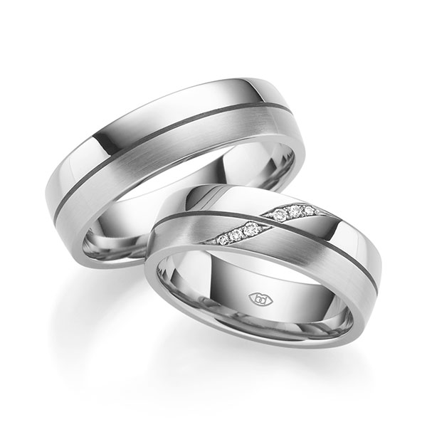 Set Carbon trouwringen in edelstaal met in totaal 0,046 ct. Briljant tw/si van Eternal Touch