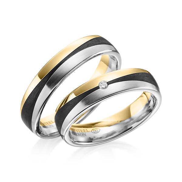 Set Carbon trouwringen in geelgoud 14 kt. geelgoud 14 kt. met Carbon indentation edelstaal met Carbon indentation met in totaal 0,02 ct. Briljant tw/si van Eternal Touch