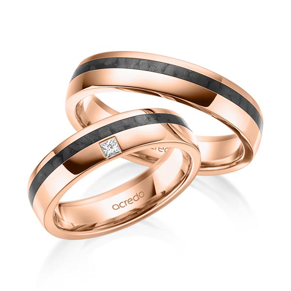 Set Carbon trouwringen in roodgoud 14 kt. met in totaal 0,05 ct. Princess-Diamant tw/si van acredo