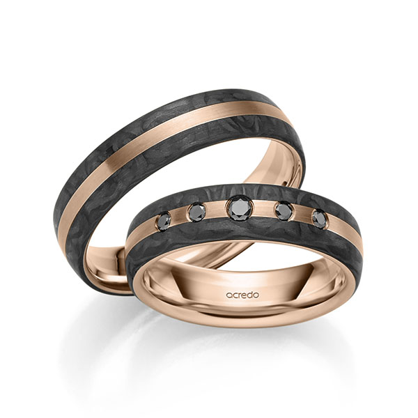 Set Carbon trouwringen in roodgoud 14 kt. met in totaal 0,15 ct. Briljant Zwart van acredo