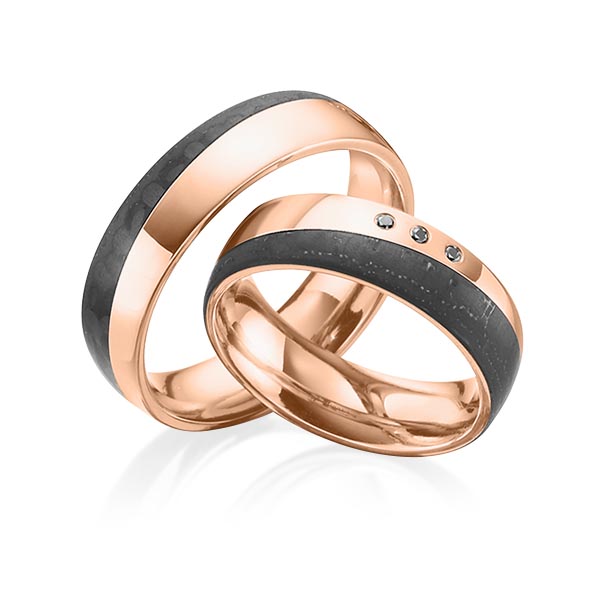 Set Carbon trouwringen in roodgoud 14 kt. roodgoud 14 kt. met Carbon indentation met in totaal 0,03 ct. Briljant Zwart van Eternal Touch