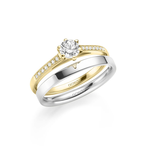 Set in geelgoud 14 kt. met 0,4 ct. + in totaal 0,07 ct. Briljant tw/si van acredo