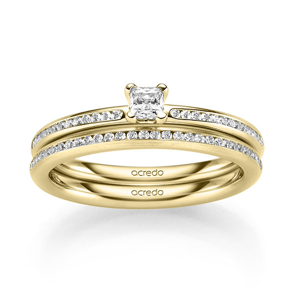 Set in geelgoud 14 kt. met in totaal 0,425 ct. Briljant tw/si van acredo