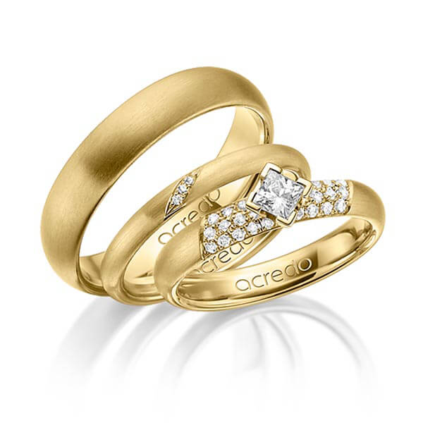 Set in geelgoud 14 kt. met in totaal 0,535 ct. Briljant & Princess-Diamant tw/si van acredo