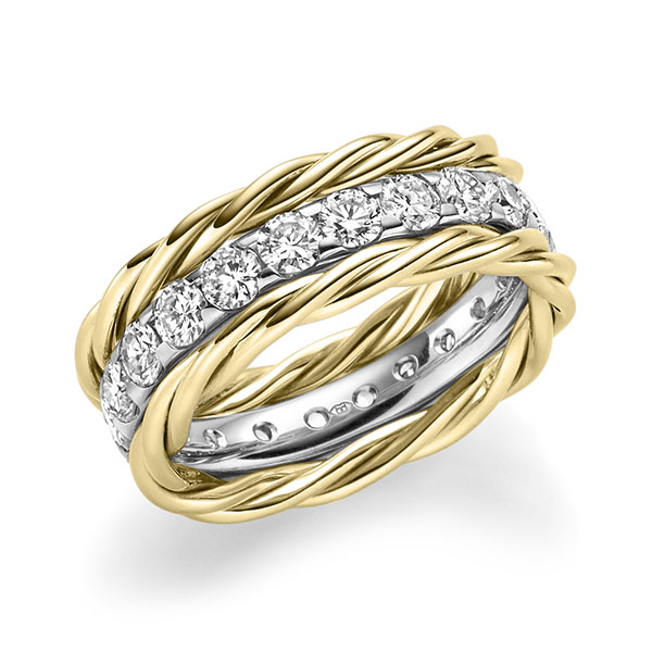 Set in geelgoud 14 kt. met in totaal 1,98 ct. Briljant tw/si van Merii