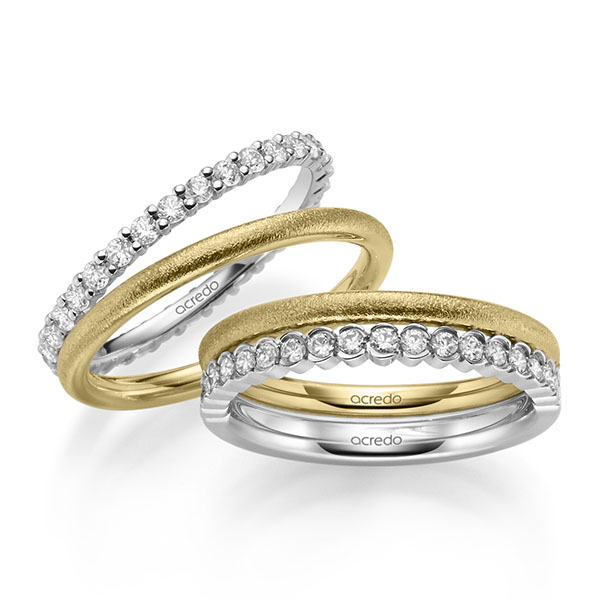 Set in geelgoud 14 kt. met in totaal 1 ct. Briljant tw/si van acredo
