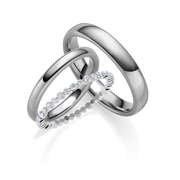 Set in grijsgoud 14 kt. met in totaal 0,42 ct. tw/si van Steinberg