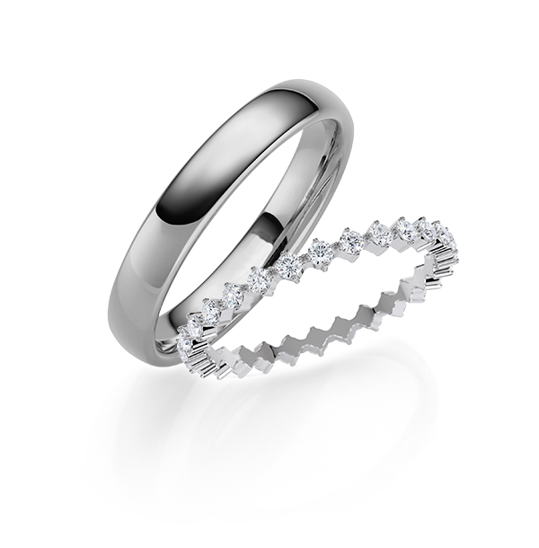 Set in grijsgoud 14 kt. volledig gezet met in totaal 0,52 ct. Briljant tw/si van Steinberg