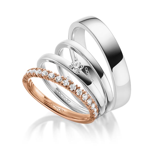 Set in roodgoud 14 kt. half gezet met in totaal 0,45 ct. Briljant tw,vs tw/si van acredo Set in roodgoud 14 kt. half gezet met in totaal 0,45 ct. Briljant tw,vs tw/si van acredo