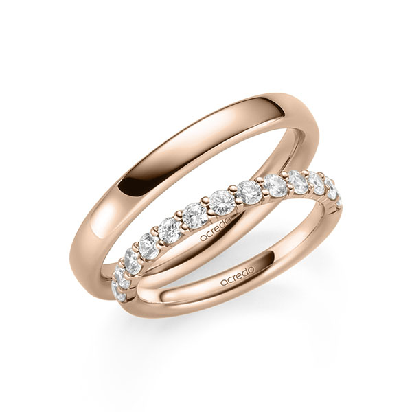 Set in roodgoud 14 kt. half gezet met in totaal 0,72 ct. Briljant tw/si van acredo Set in roodgoud 14 kt. half gezet met in totaal 0,72 ct. Briljant tw/si van acredo