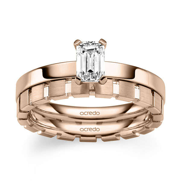 Set in roodgoud 14 kt. met 0,8 ct. tw,vs van acredo