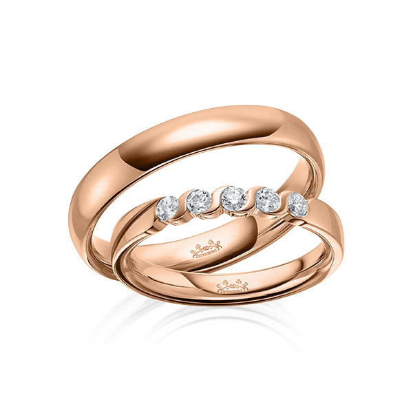 Set in roodgoud 14 kt. met in totaal 0,25 ct. Briljant tw/si van Steinberg