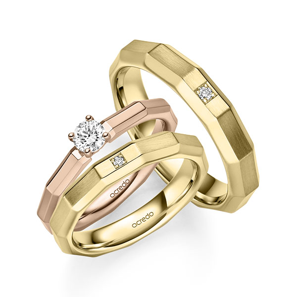 Set in roodgoud 14 kt. met in totaal 0,28 ct. Briljant tw/si van acredo