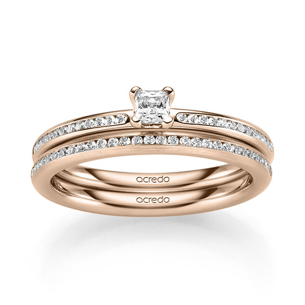 Set in roodgoud 14 kt. met in totaal 0,425 ct. Briljant tw/si van acredo
