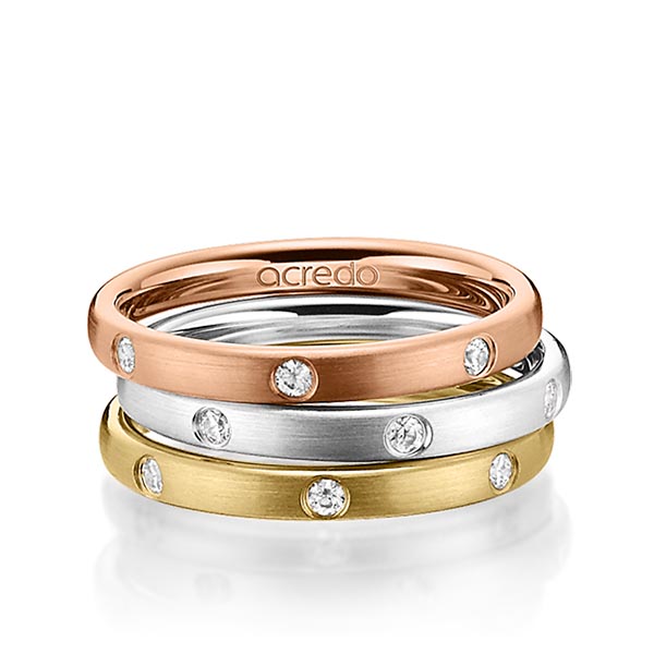 Set in roodgoud 14 kt. met in totaal 0,42 ct. Briljant tw/si van acredo