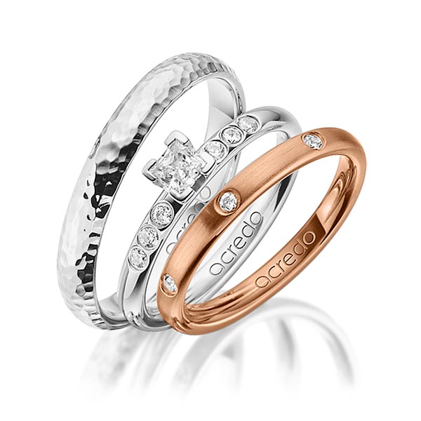 Set in roodgoud 14 kt. met in totaal 0,46 ct. Briljant & Princess-Diamant tw/si tw,vs van acredo
