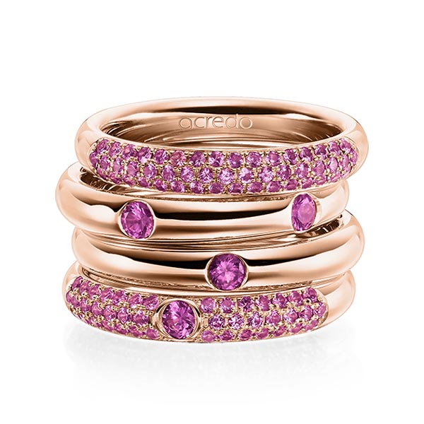 Set in roodgoud 14 kt. met in totaal 1,288 ct. Briljant saffier lichtroze Saffier Roze van acredo