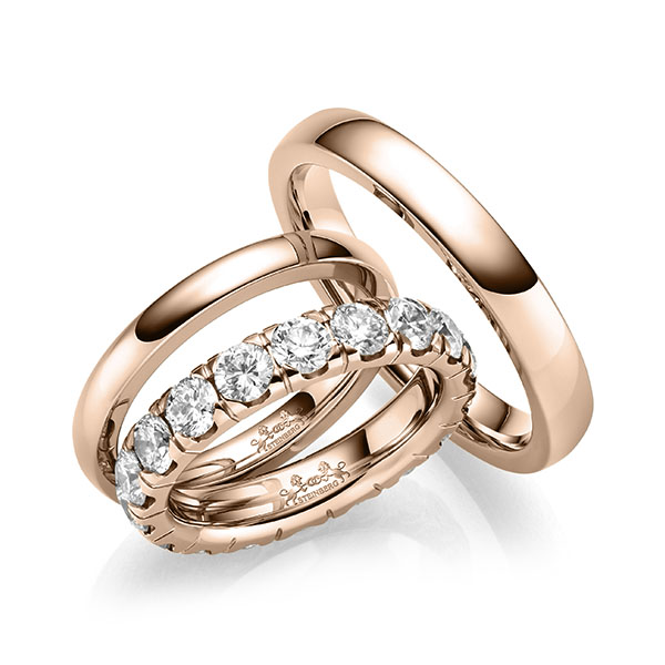 Set in roodgoud 14 kt. met in totaal 2,55 ct. Briljant tw/si van Steinberg
