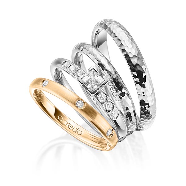 Set in Roségold 585 mit 0,4 ct. + zus. 0,26 ct. Brillant & Prinzess-Diamant tw, si tw, vs von acredo