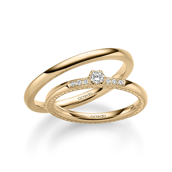 Set in roségoud 14 kt. met in totaal 0,148 ct. Briljanten tw/si van acredo