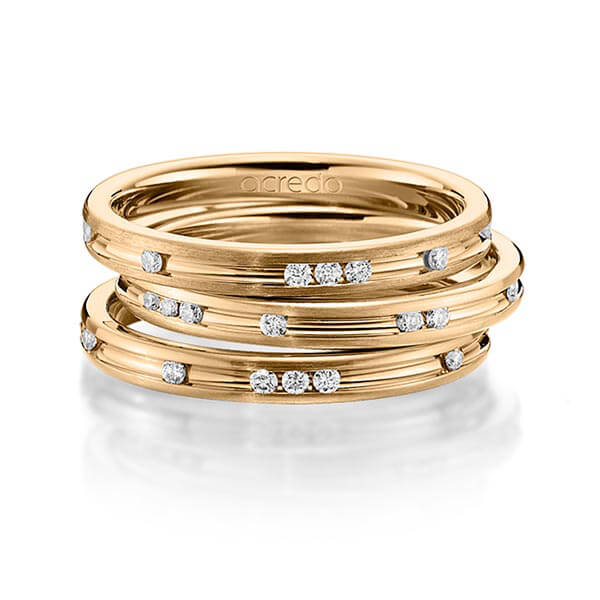 Set in roségoud 14 kt. met in totaal 0,42 ct. Briljant tw/si van acredo