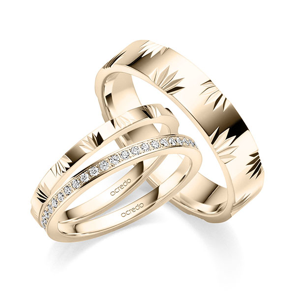 Set in Signature Goud 585 met in totaal 0,184 ct. Briljant tw/si van acredo