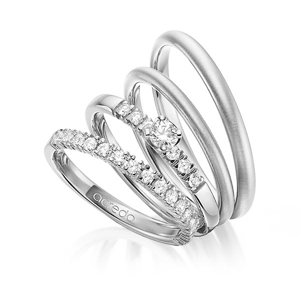 Set in Weissgold 585 halbausgefasst mit zus. 0,59 ct. Brillant tw, si von acredo