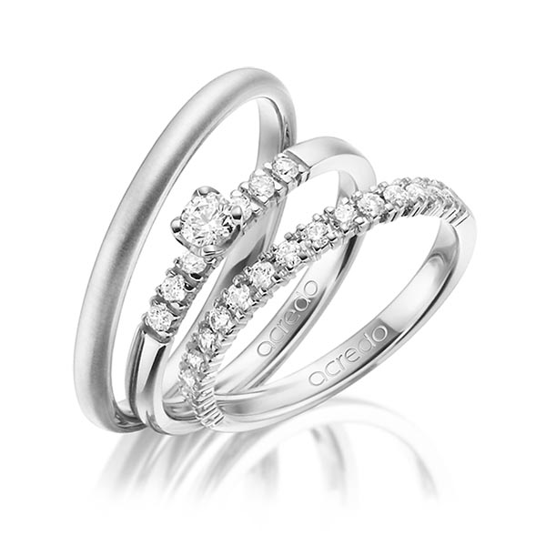 Set in Weißgold 585 halbausgefasst mit zus. 0,59 ct. Brillant tw, si von acredo