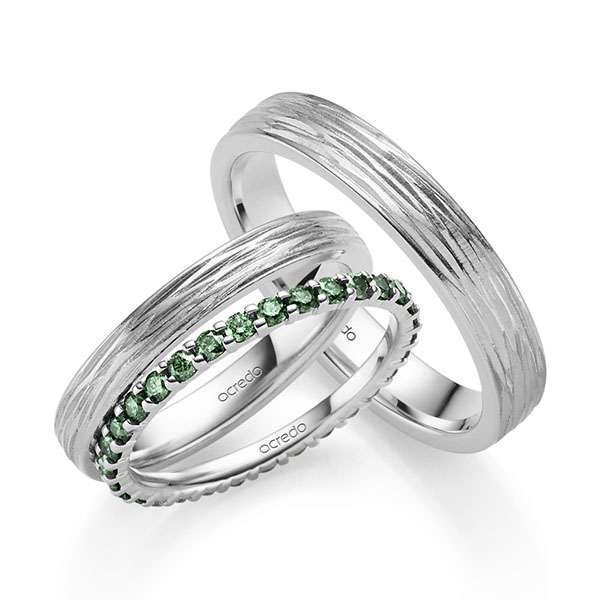 Set in Weissgold 585 vollausgefasst mit zus. 0,62 ct. Brillant von acredo - A-2435-5