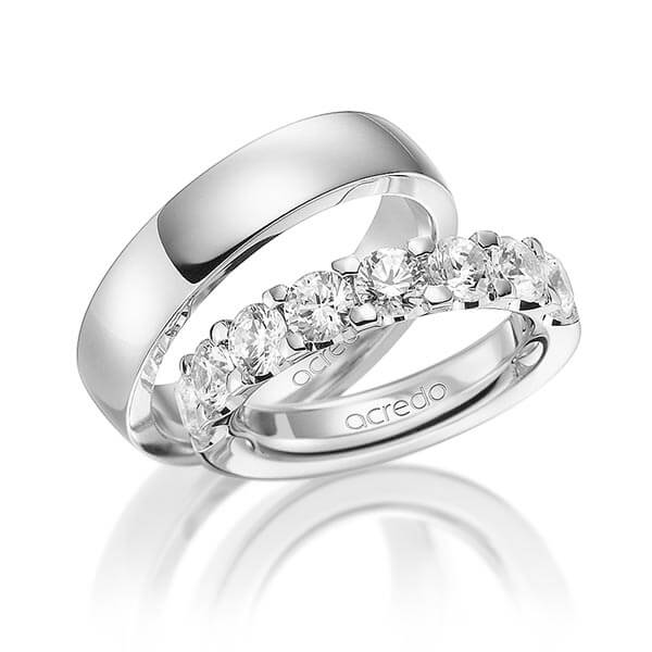 Set in witgoud 14 kt. half gezet met 8x 0,3 ct. Briljant tw,vs van acredo - A-1578-1 Set in witgoud 14 kt. half gezet met 8x 0,3 ct. Briljant tw,vs van acredo - A-1578-1