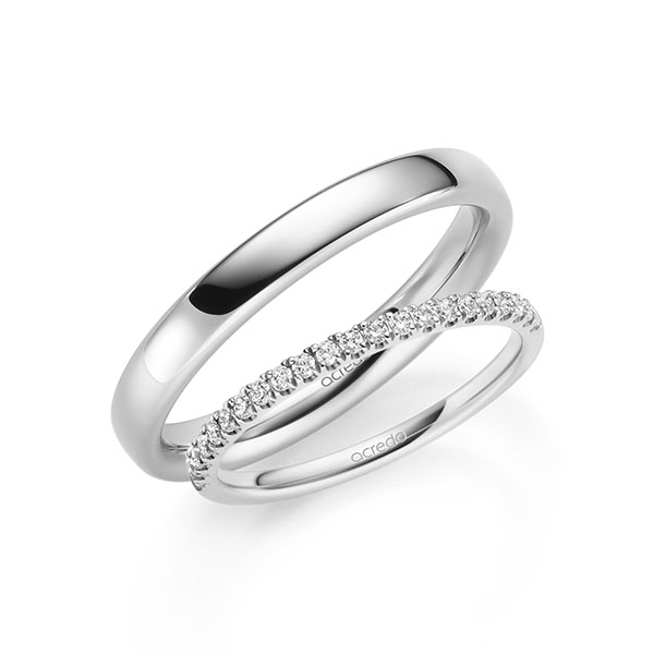 Set in witgoud 14 kt. half gezet met in totaal 0,22 ct. Briljant tw/si van acredo
